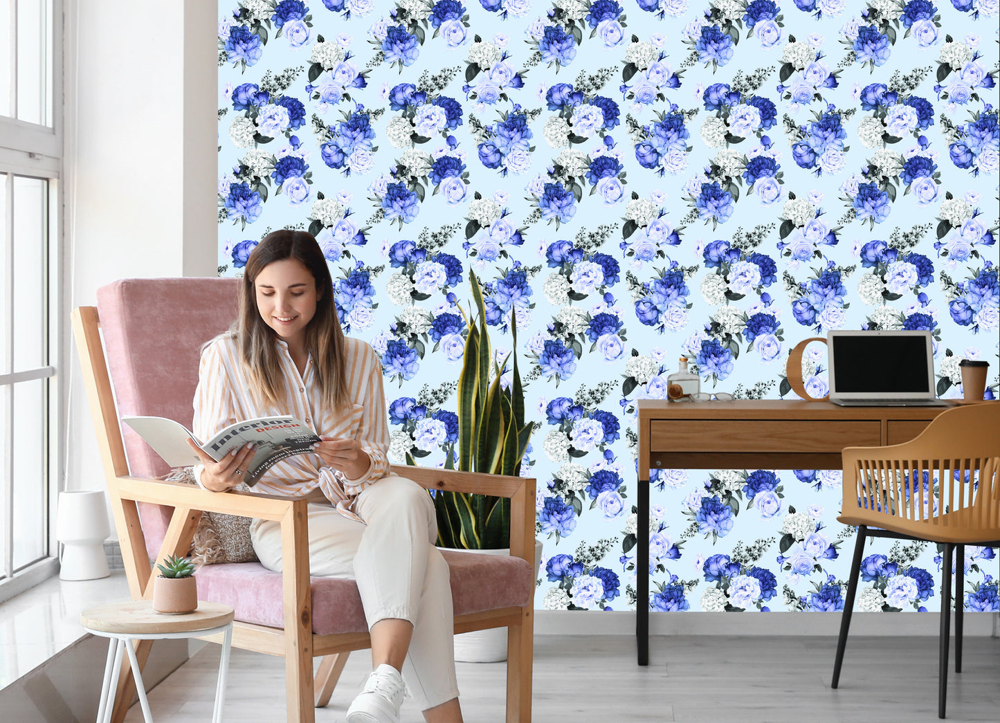 Wallpaper Delicate Peonies
