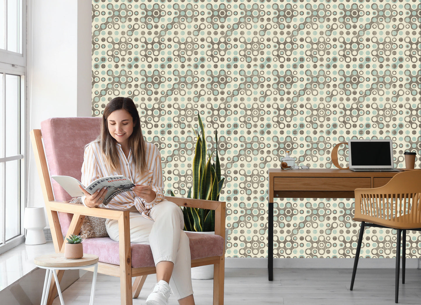 Wallpaper Abstract Circles In Retro Style