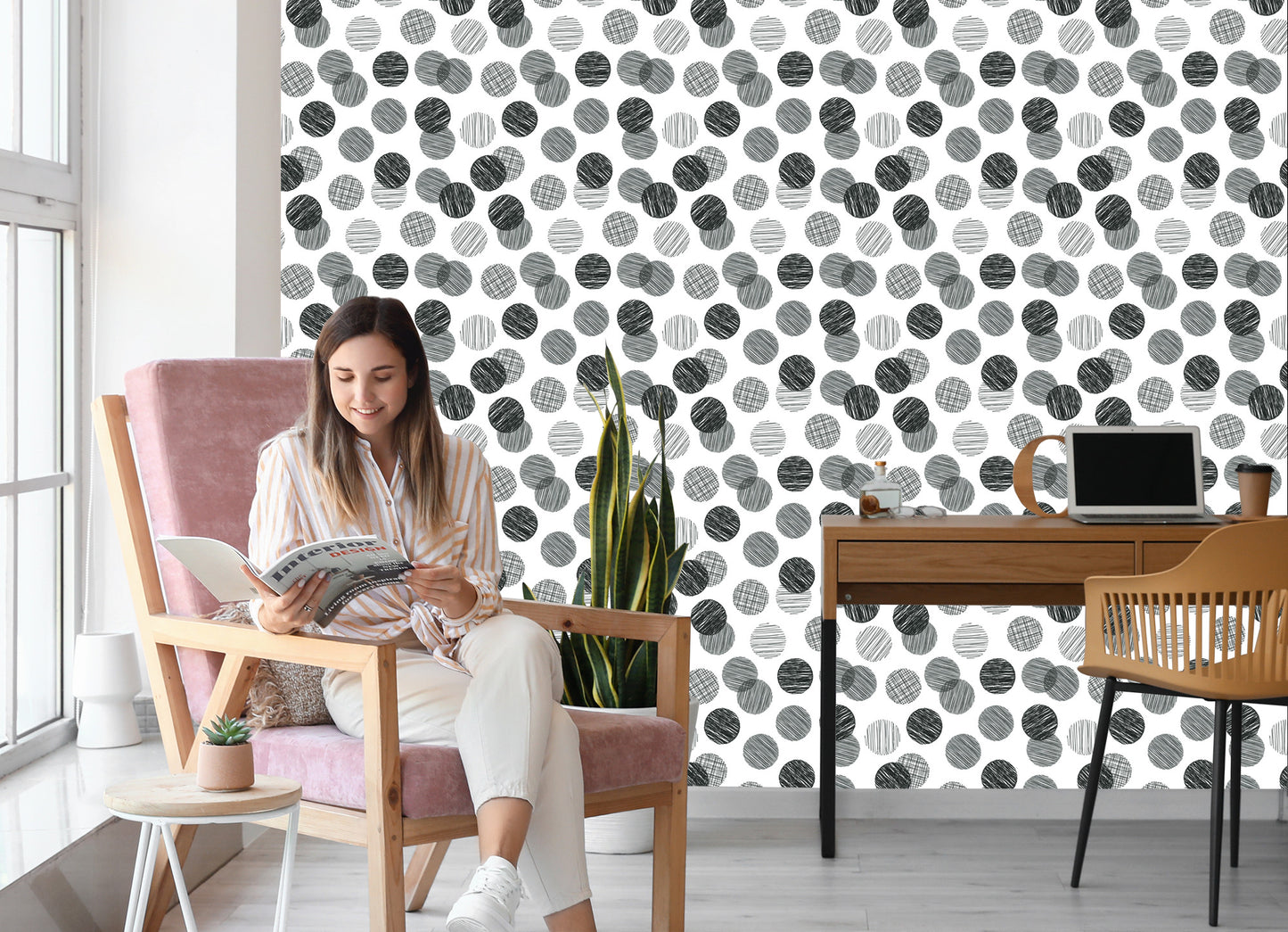 Wallpaper Hand Drawn Gray Big Polka Dots