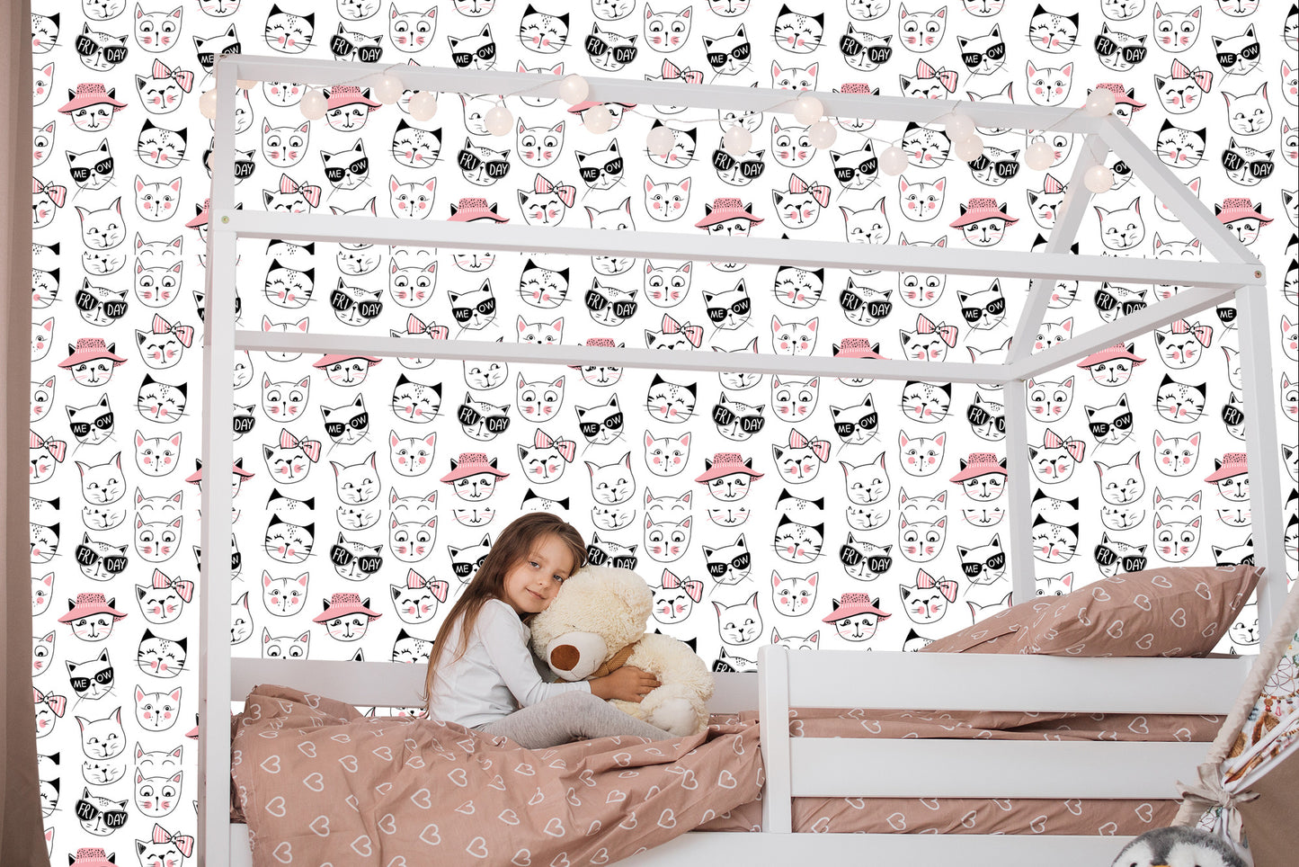Wallpaper Funny Little Cats
