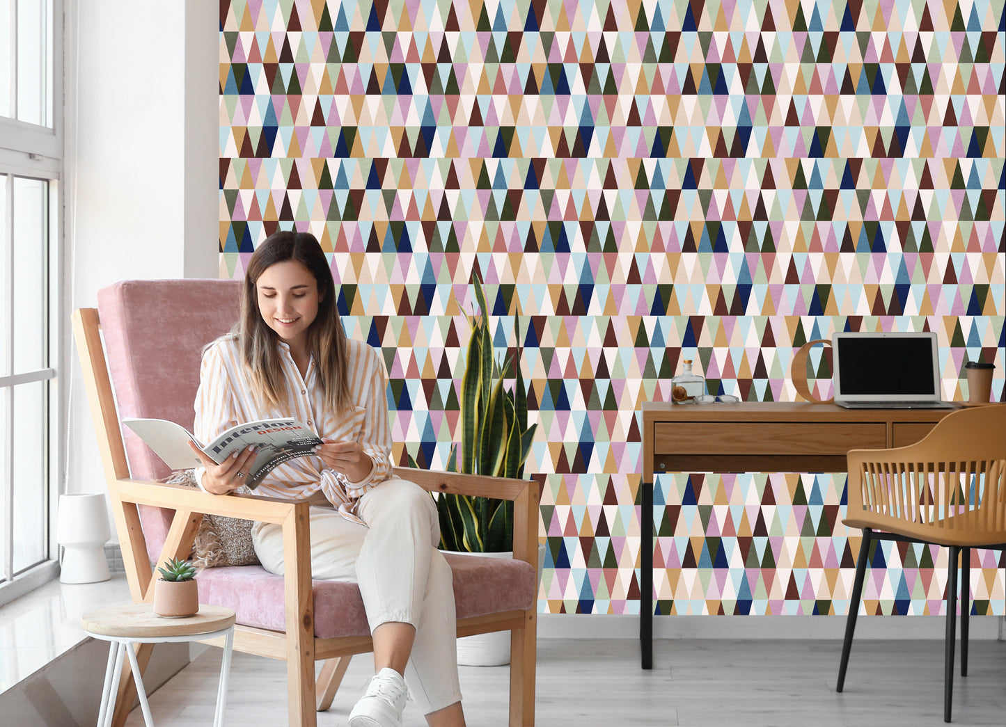 Wallpaper Colorful Retro Triangles