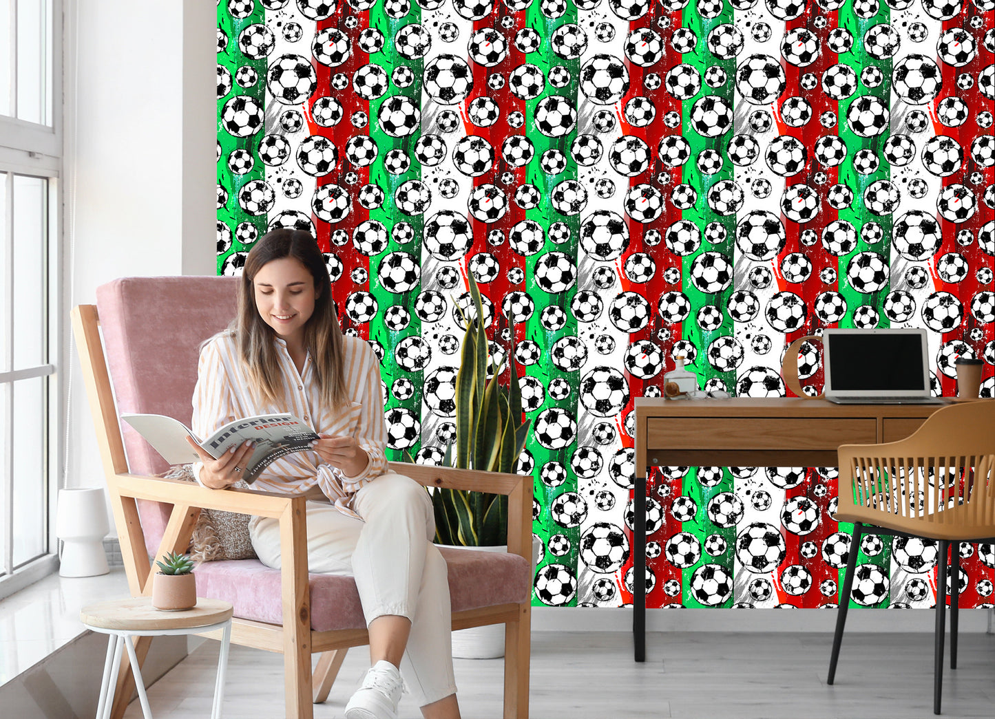 Wallpaper Footballs On A Background In Italian Colours