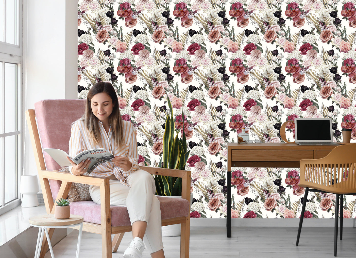 Wallpaper Roses With Fern Leaves