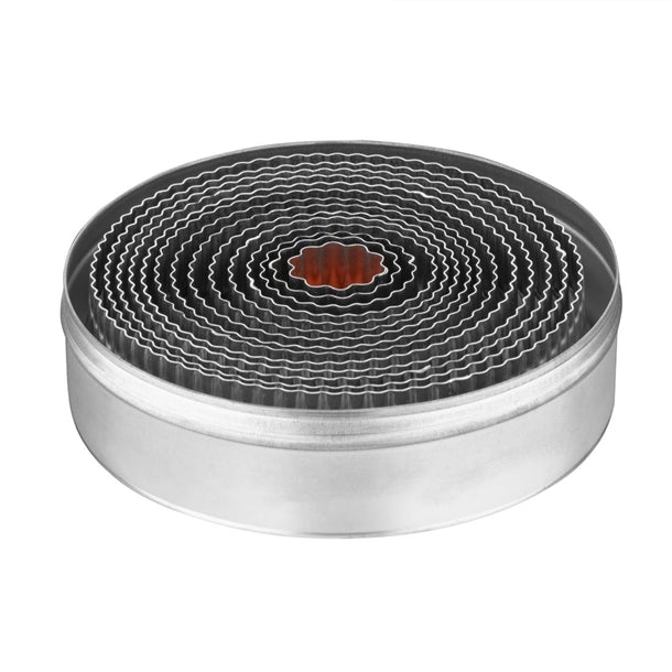 Vogue Round Fluted Pastry Cutter Set (11 Pack) e019