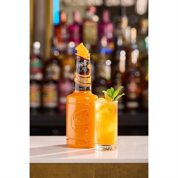 Finest Call Premium Mango Puree Mix 1Ltr ka463