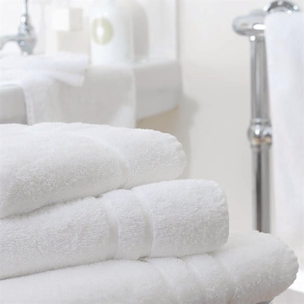 Mitre Comfort Nova Towels White p_gt792