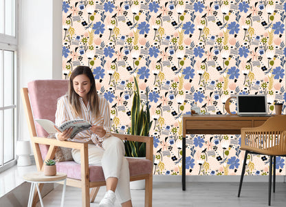 Wallpaper Leaves And Flowers - Scandinavian Style