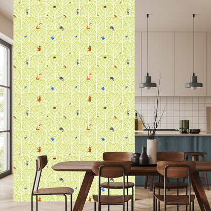 Wallpaper Colorful Animals In A Tree Children's Room