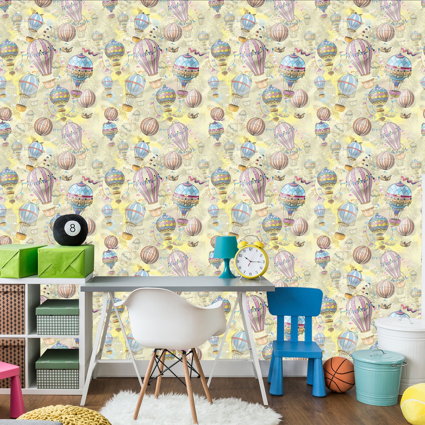 Wallpaper Balloons In Pastel Colors