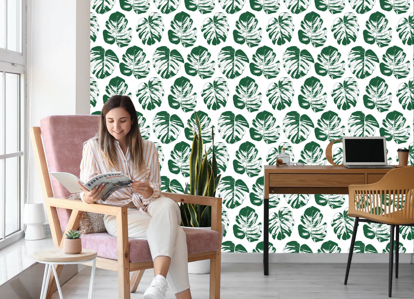 Wallpaper Green-White Leaves