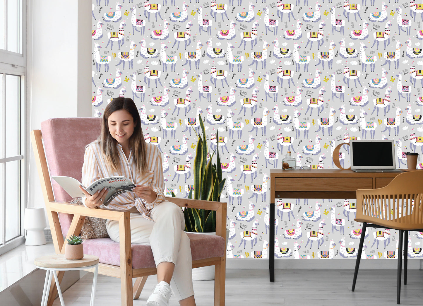 Wallpaper Colorful Llama Animals For Children's Room