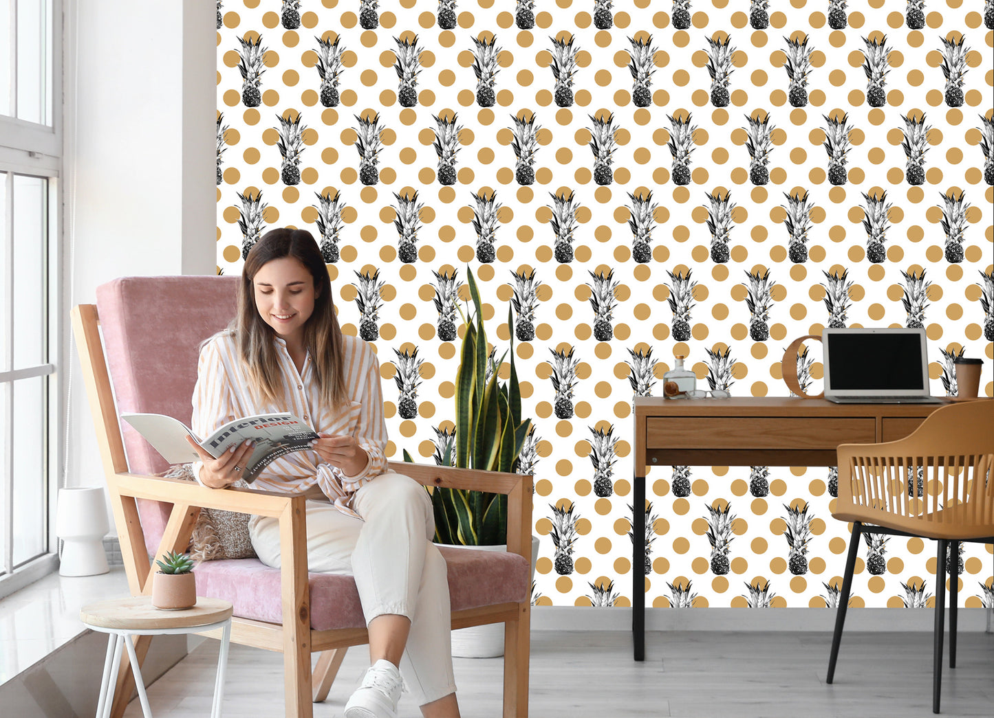 Wallpaper Pineapples With Dots