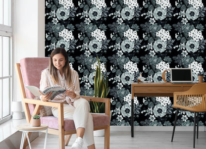 Wallpaper Vintage Peonies