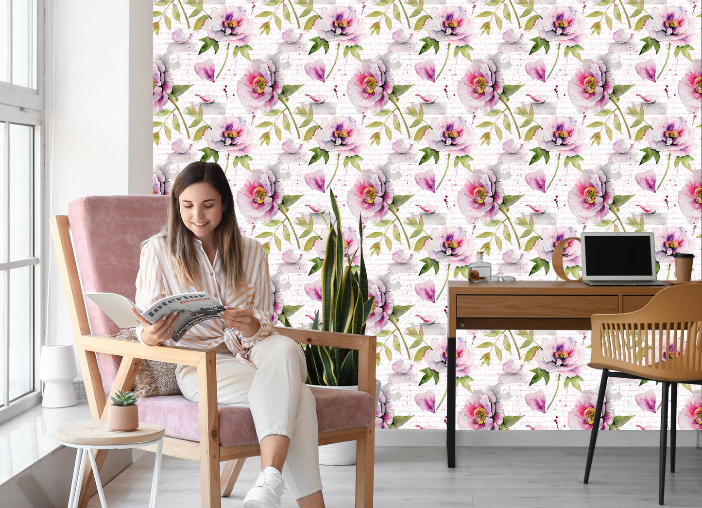 Wallpaper Vintage Peonies
