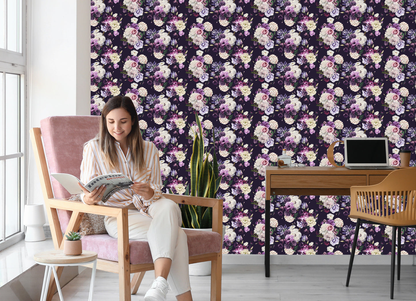 Wallpaper Peonies In Shades Of Violet