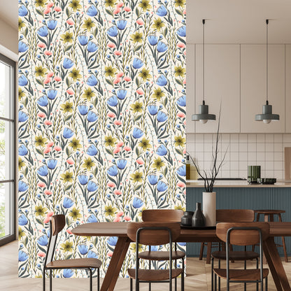 Wallpaper Wildflowers In Vintage Style