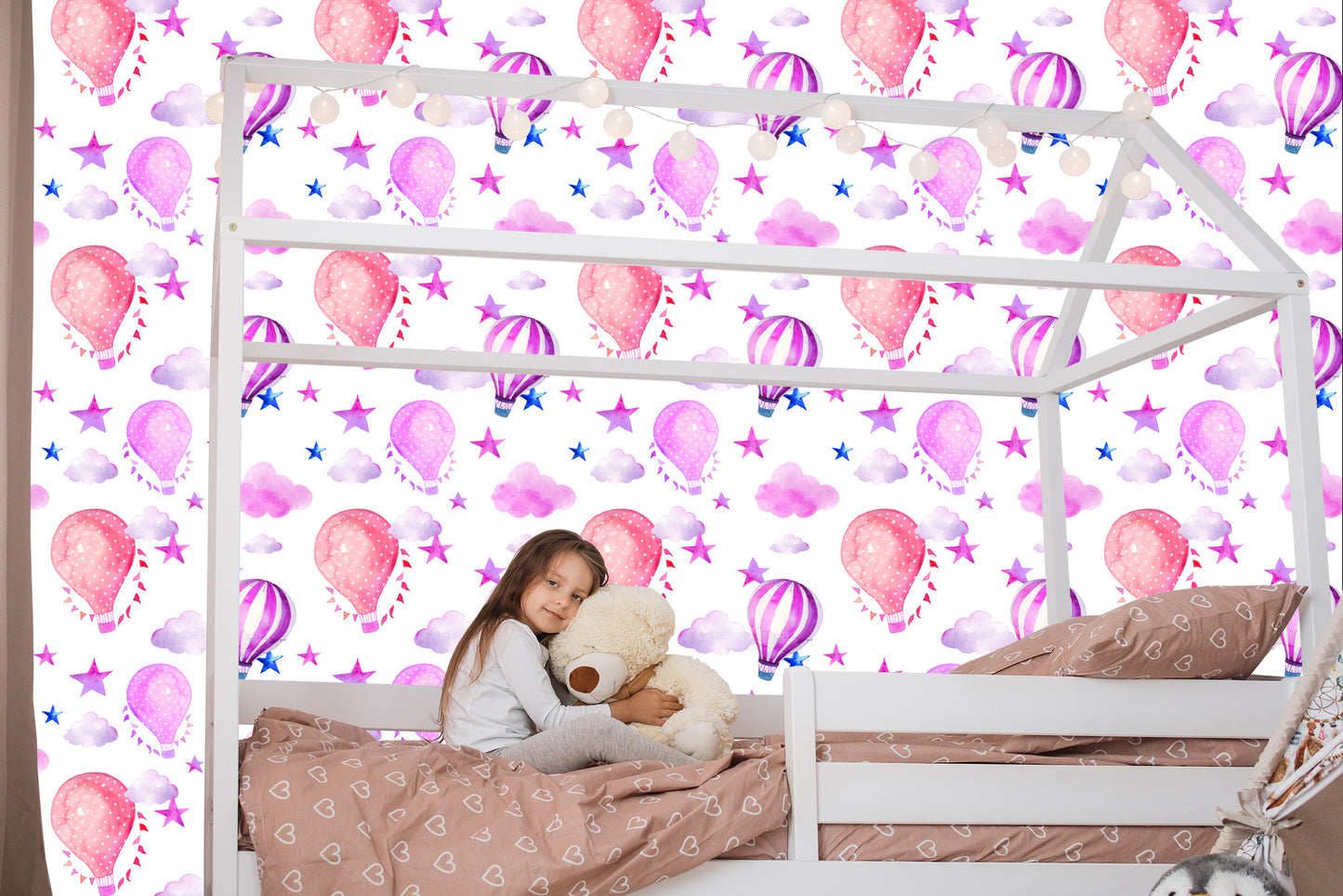 Wallpaper Children's Room With Balloons, Star, Clouds