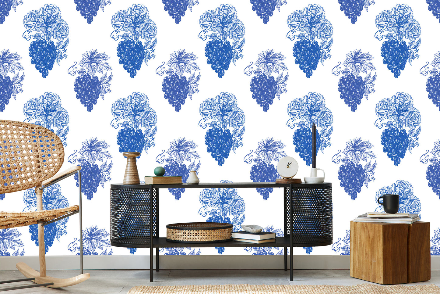 Wallpaper Roses With Grapes Vintage