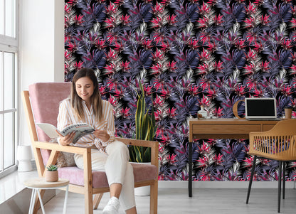 Wallpaper Exotic Palm Leaves