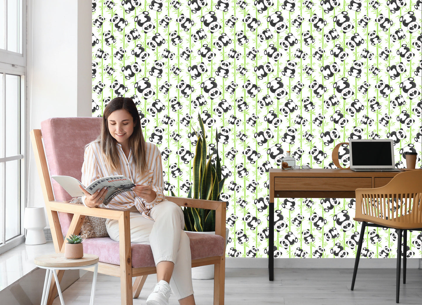 Wallpaper Smiling Panda’s And Bamboo