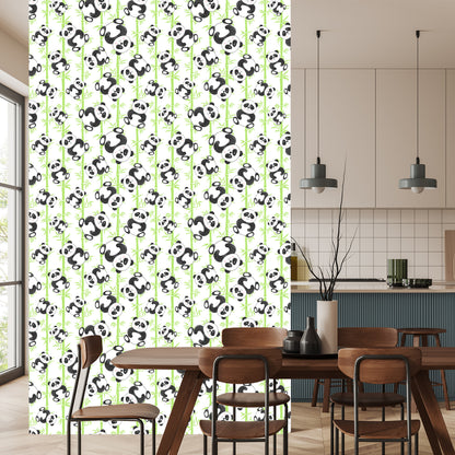 Wallpaper Smiling Panda’s And Bamboo