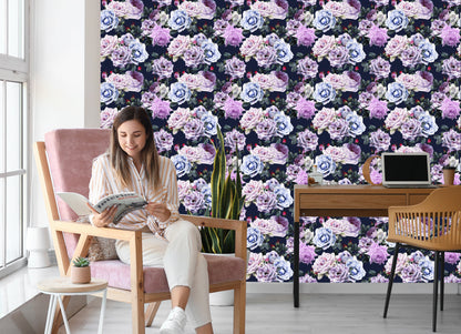 Wallpaper Roses In Dark Colours