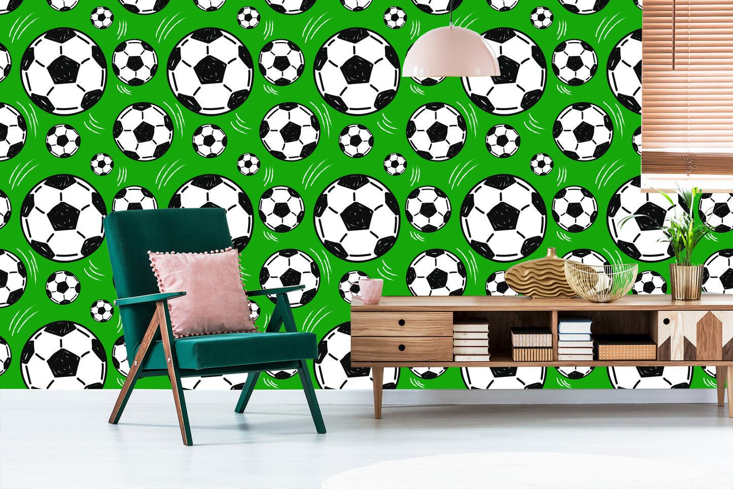 Wallpaper Footballs On Green Background