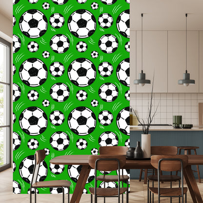 Wallpaper Footballs On Green Background