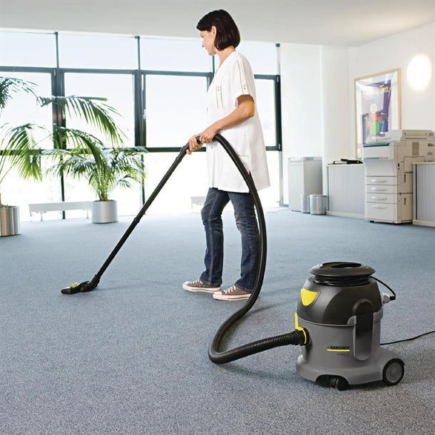 Karcher Pro Dry Vacuum Cleaner T10 cd764