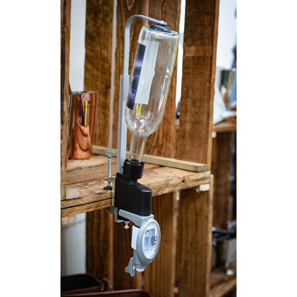 Beaumont Shelf Bracket for Euro Bottle Adaptor 1Ltr cz371