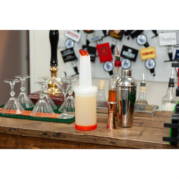 Beaumont Save and Pour Quart Orange cz376