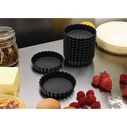 Matfer Bourgeat Exoglass Round Fluted Tartlet Mould 100mm (12 Pack) dn955