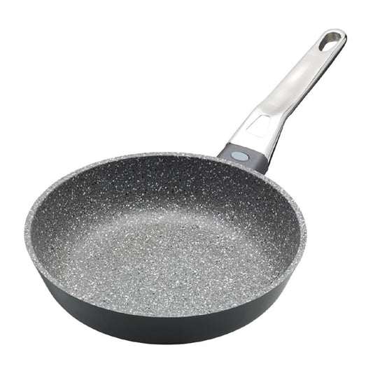 MasterClass Cast Aluminium Non-Stick Frying Pan 20cm dx379