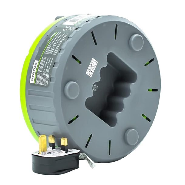 Status 4 Socket Cable Reel with Thermal Cut Out 13Amp 5m dz472