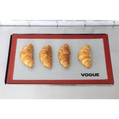Vogue Non-Stick Silicone Baking Mat 520x315mm e842