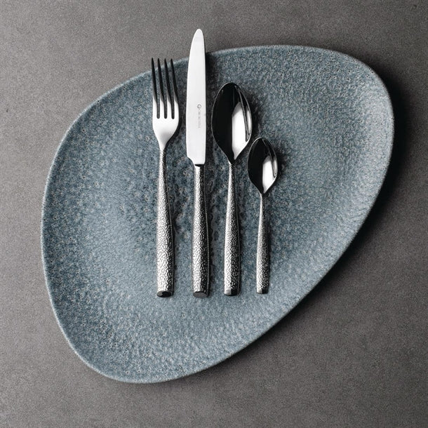 Churchill Studio Prints Raku Triangular Plates Topaz Blue 200mm (12 Pack) dy220