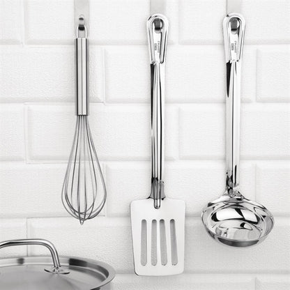 Nisbets Essentials Stainless Steel Plain Ladle 120ml fd199