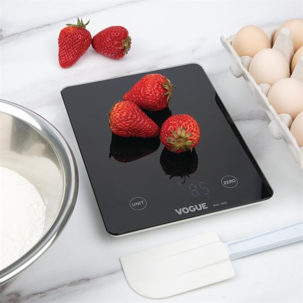 Vogue Digital Black Rectangular Scale 10kg fs488
