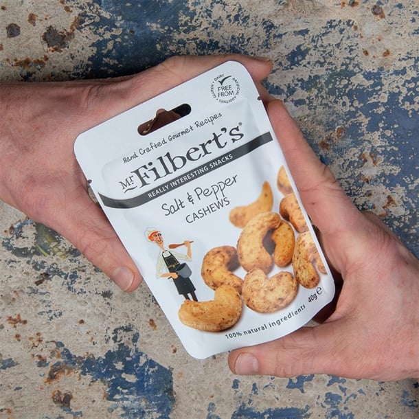 Mr Filbert's Salt & Pepper Cashews 40g (20 Pack) fu479