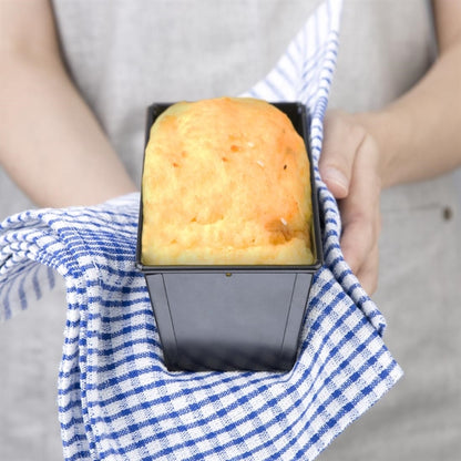 Vogue Non-Stick Loaf Tin 180mm gd075