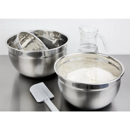 Vogue Stainless Steel Mixing Bowl with Silicone Base 5Ltr gg022