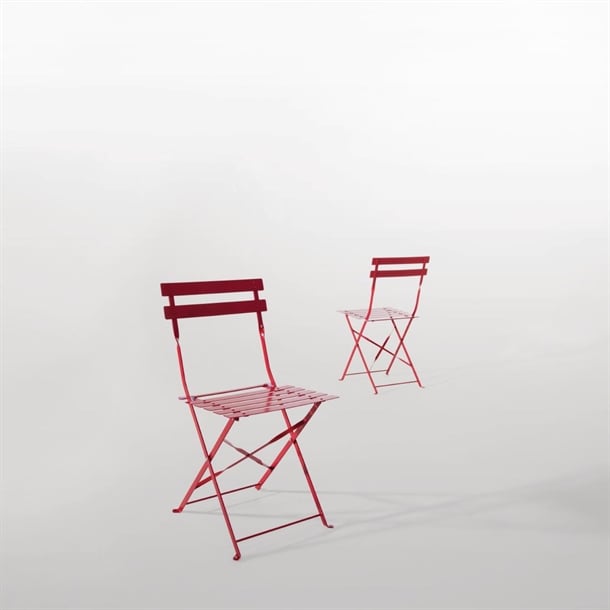 Bolero Perth Red Pavement Style Steel Folding Chairs (2 Pack) gh555