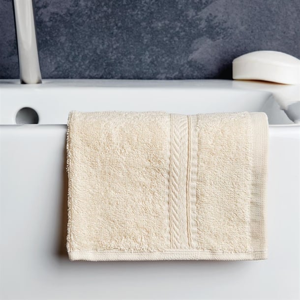 Mitre Essentials Nova Towels Cream p_gw357