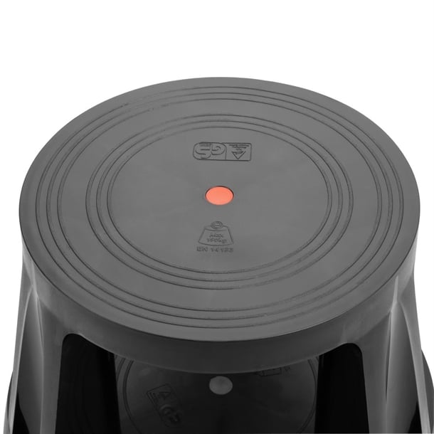 Vogue Kick Step Stool Black hc359