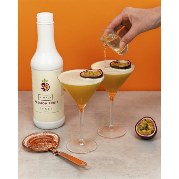 Simply Passion Fruit Puree 1Ltr ht836