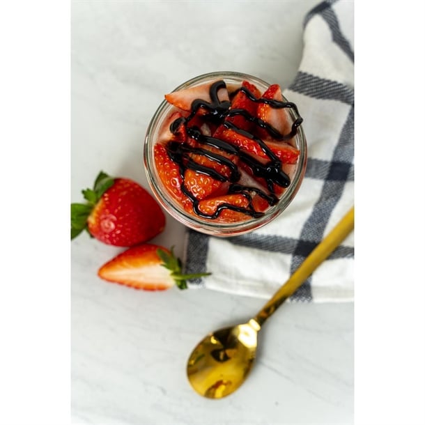 Simply Dark Chocolate Topping Sauce 1kg ht853