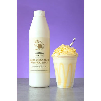 Simply White Chocolate Topping Sauce with Hazelnut Flavouring 1kg ht855