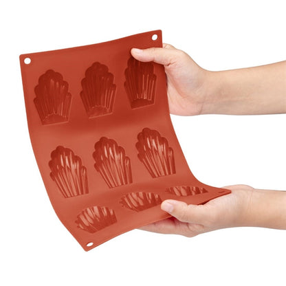 Vogue Silicone Madeline Mould 9 Cup ja314