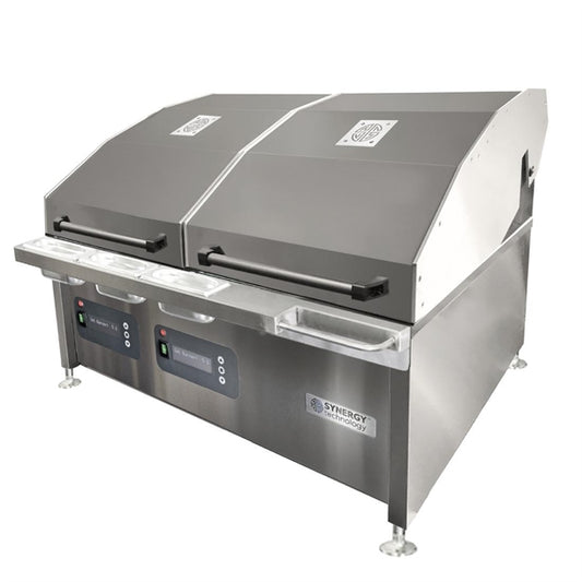 Synergy CharGo Nat Gas Chargrill Oven with 2 Lids, Slow Cook Shelves & Garnish Rail STCGO900 ja963