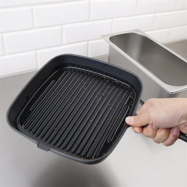 Vogue Square Cast Iron Ribbed Skillet Pan 24cm m653